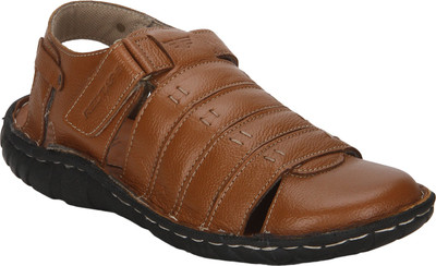 Red Tape Men Tan Flats