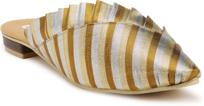 

Chalk Studio Women Multi Flats