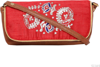 

Hepburnette Party Red Clutch