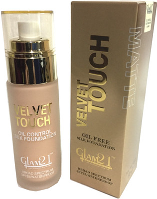

Glam 21 VELVET TOUCH OIL FREE SILK MATTE BROAD SPECTRUM SPF 35 WATERPROOF NATURAL SHADE Foundation(BEIGE)