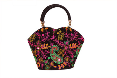 

kalakriti handicrafts Hand-held Bag(Black)