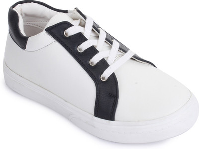 

Bruno Manetti Boys & Girls Lace Sneakers(White