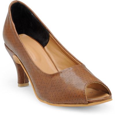 

Nell Women brown Heels
