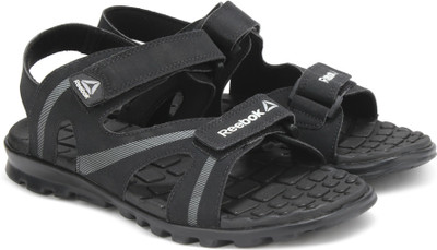 

REEBOK Men BLACK/GREY/METSIL/WHT/GRY Casual
