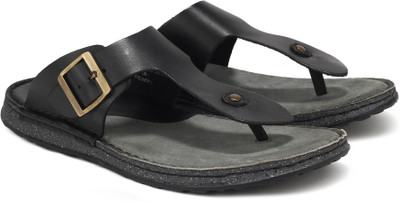 

Ruosh Men BLACK Casual