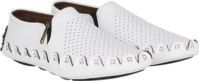 

Kraasa Fan Loafers For Men(White
