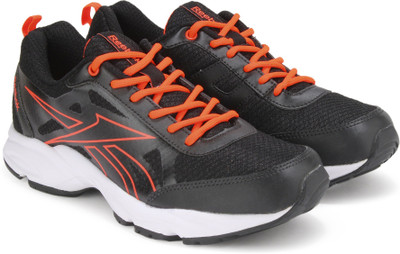 

REEBOK TOP RUNNER 20 Running Shoes For Men(Black, Black/atomic red/white