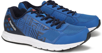 

REEBOK RUN VOYAGER Running Shoes For Men(Blue, Blue/navy/black/white