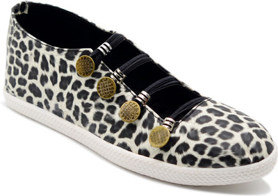 

Myra White Leopard Print Bellies For Women(White