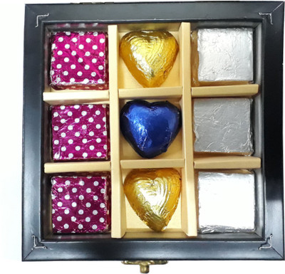 

LOF Lord Ganesh Diwali Wishes Sweet Chocolate Box With 9 chocolate Different Flavour Decorative Showpiece - 20 cm(Wooden, Multicolor)