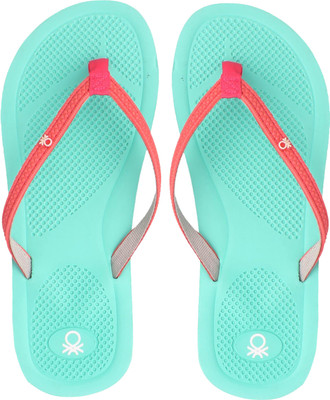 

United Colors of Benetton Flip Flops, 902