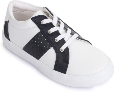 

Bruno Manetti Boys & Girls Lace Sneakers(White