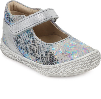

Beanz Girls Velcro Jutis(Beige, Glitter grey/beige