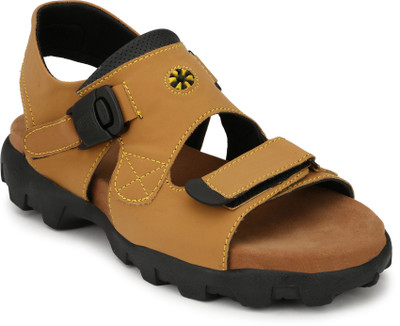 

Shoe Day Men Beige Sandals