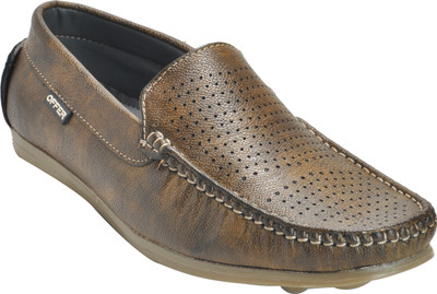 

Kolapuri Centre 5273 Casuals For Men(Brown