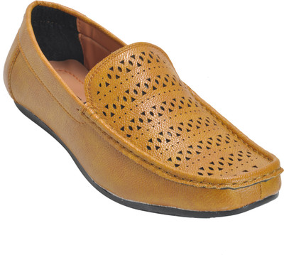 

Kolapuri Centre 5258 Casuals For Men(Tan