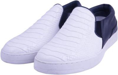 

Visach VISACH Men canvas no lace shoe Slip On Sneakers For Men(White, Blue