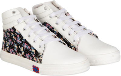 

Zapatoz Sneakers Sneakers For Women(White