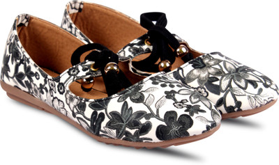

Anand Archies Bellies For Women(Black, White