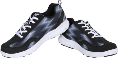 

Nivia Escort Running Shoes For Men(Black