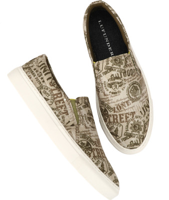 

LUFUNDER DESIGNER CANVAS CASUAL SHOE Canvas Shoes For Men(Multicolor, Green