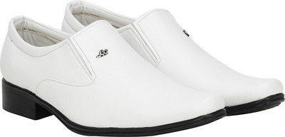 

Kraasa Cruise Casuals For Men(White