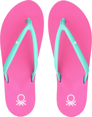 

United Colors of Benetton Flip Flops, 901