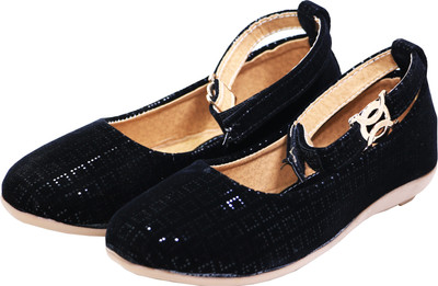 

StarYou Casuals For Women(Black, White
