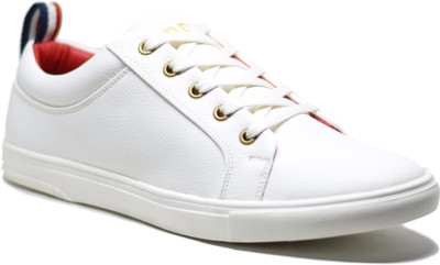 

DOC Martin Vogue White Sneakers For Men(White