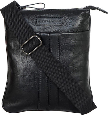 

Justanned Messenger Bag(Black)