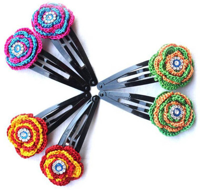 

Saaheli Crochet Handmade Tic Tac Clip(Multicolor)