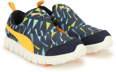 

Puma Boys & Girls Slip on Loafers(Orange, Peacot-orange pop