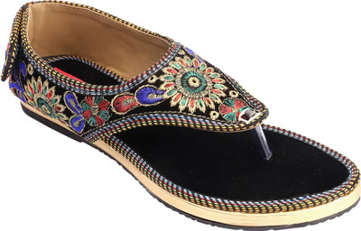 

Footrendz Women Multi Flats