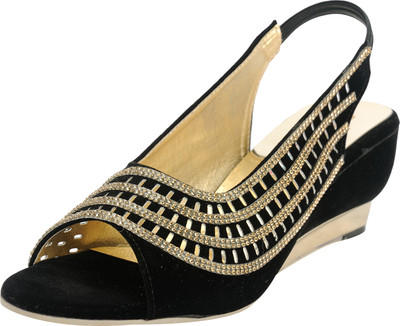 

Belly Ballot Women Black Wedges