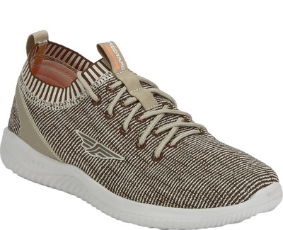 

Red Tape Athleisure Sports Range Men Training & Gym Shoes For Men(Brown, Off White, Green
