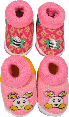 

Crux & Hunter Booties(Toe to Heel Length - 12 cm Multicolor)