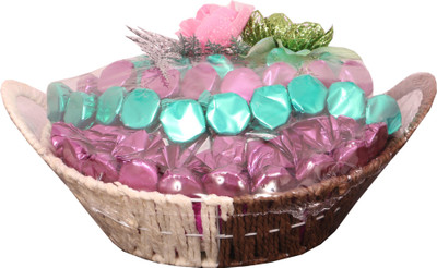 Skylofts Attractive 35pc Brown & White Gift Basket Bars(300 g)