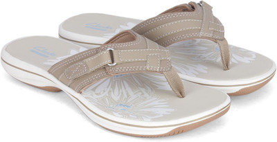 

Clarks Women Greystone Flats