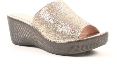 

Carlton London Women GOLD Wedges