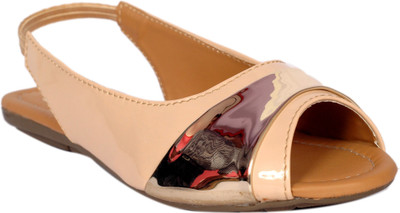 

Bora Bora Women Beige Flats