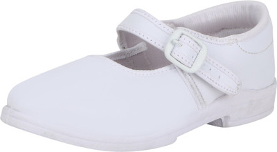 

Navigon Lace Up For Women(White