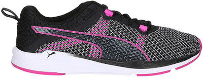 

Puma Pulse Ignite XT Wn s Training & Gym Shoes For Women(Black, Puma black-ultra magenta