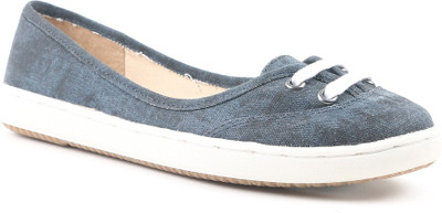 

Miss CL By Carlton London Casuals For Women(Grey, Dkgrey
