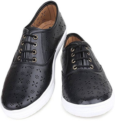 

Bella Toes Punch-Black-36 Brogues For Women(Black
