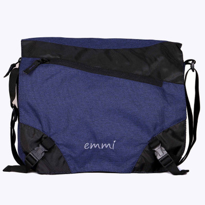

EMMI BAGS Men & Women Casual Blue Nylon Sling Bag