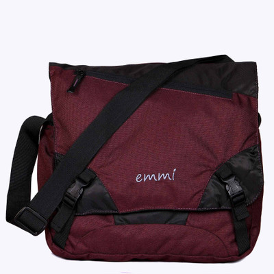 

EMMI BAGS Men & Women Casual Multicolor Nylon Sling Bag