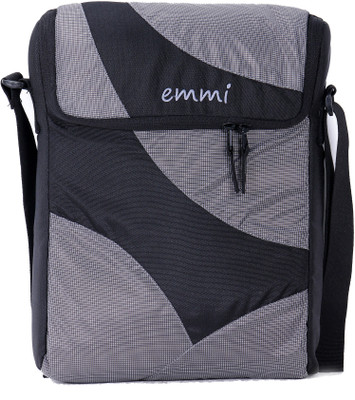 

EMMI BAGS Men & Women Casual Grey Nylon Sling Bag