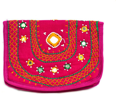 

Art Godaam Party Red Clutch