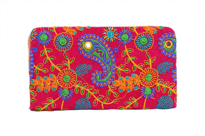 

kalakriti handicrafts Casual Pink Clutch
