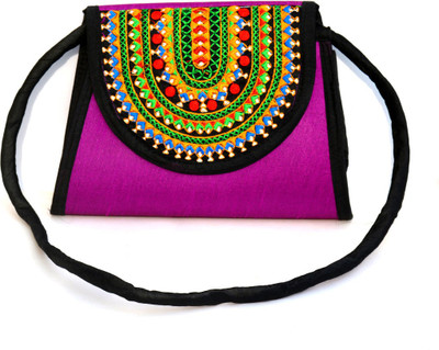

Art Godaam Party Pink Clutch